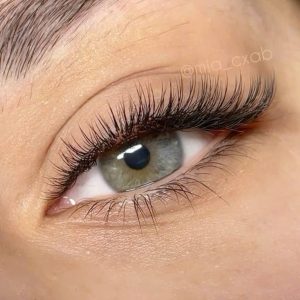 Close-up of classic eyelash extensions by Amy Lash & Brows in Punta Gorda, Florida — soft, elegant, and natural lash enhancement.