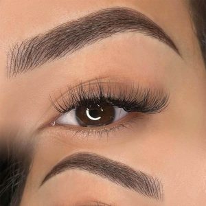"Ombre eyebrow tattoo and eyelash extensions – permanent makeup in Punta Gorda"